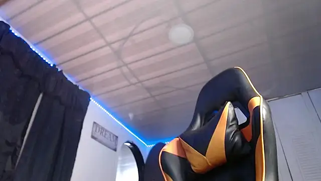 Snapshot of Chrys_harris77 chatting on September 2025 09:54:02 PM Chrys harris77 online show from September 2025 09:54:02 PM