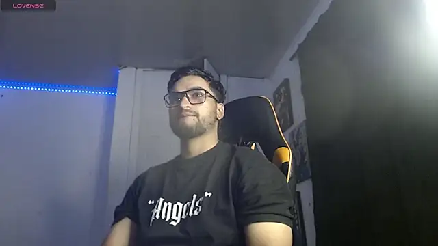 Snapshot of Chrys_harris77 chatting on November 2025 01:49:01 AM Chrys harris77 online show from November 2025 01:49:01 AM