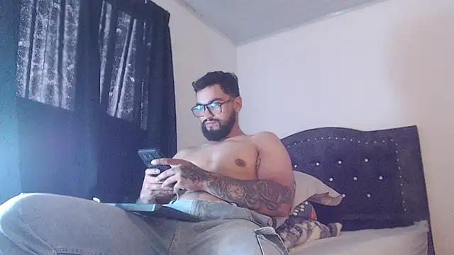 Chrys harris77 online show from April 2026 09:55:01 PM