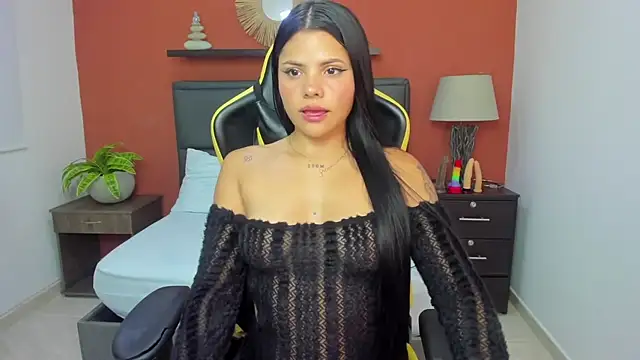 Snapshot of molly_lovee_ chatting on September 2025 12:11:02 PM molly lovee online show from September 2025 12:11:02 PM