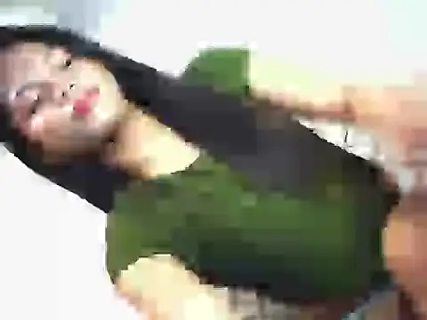 Snapshot of kynthy_bitchy chatting on April 2026 01:45:01 AM kynthy bitchy online show from April 2026 01:45:01 AM