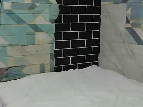 Newt4U online show from November 2025 09:59:01 AM