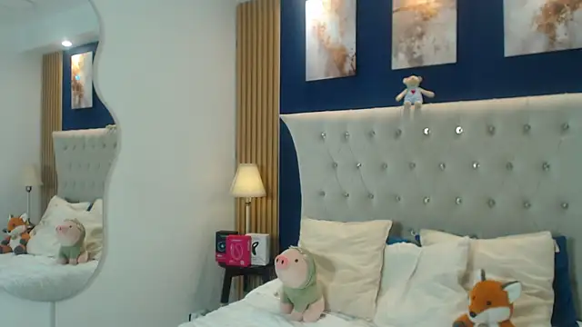 SalvadorFit online show from April 2026 08:21:01 PM