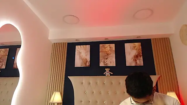 SalvadorFit online show from March 2026 09:05:02 PM