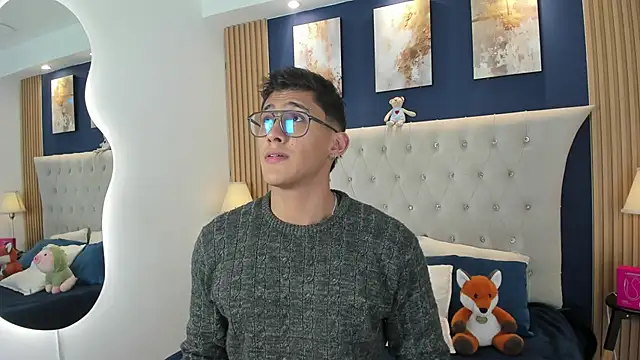 SalvadorFit online show from March 2026 08:03:01 PM