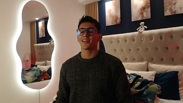 SalvadorFit online show from February 2026 08:41:01 PM