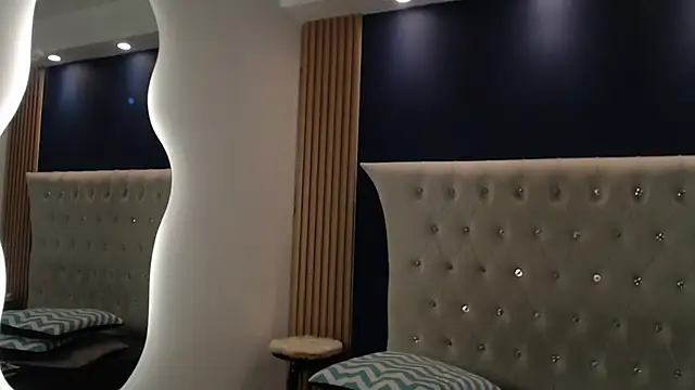 SalvadorFit online show from February 2026 08:28:01 PM