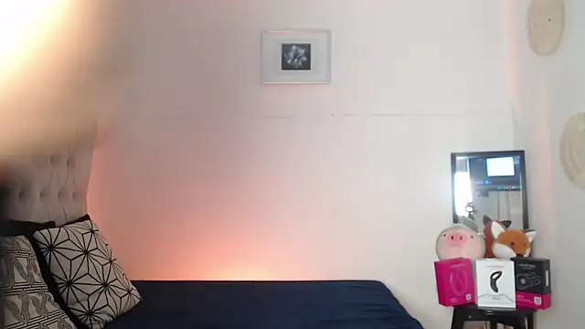 Snapshot of SalvadorFit chatting on November 2025 08:34:01 PM SalvadorFit online show from November 2025 08:34:01 PM