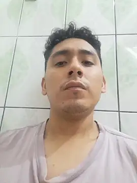 Snapshot of latinbigcock1_ chatting on September 2025 04:19:01 AM latinbigcock1 online show from September 2025 04:19:01 AM