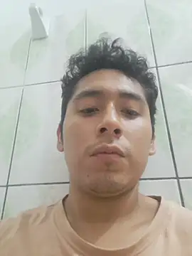 Snapshot of latinbigcock1_ chatting on November 2025 01:09:02 AM latinbigcock1 online show from November 2025 01:09:02 AM