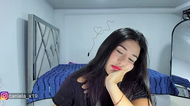 Daniela x19 online show from February 2026 12:41:01 AM