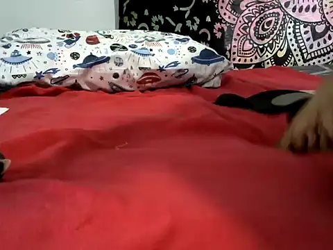 Snapshot of la_esposa_xxx chatting on February 2026 12:52:02 AM la esposa xxx online show from February 2026 12:52:02 AM