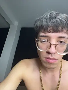 arthurdavies online show from November 2025 02:50:03 AM