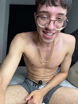 arthurdavies online show from November 2025 04:24:02 AM