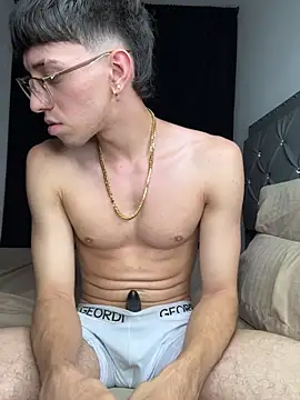 arthurdavies online show from November 2025 03:44:01 AM