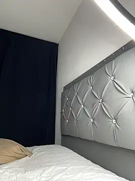 arthurdavies online show from November 2025 04:11:02 AM