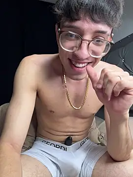 arthurdavies online show from October 2025 04:33:01 AM