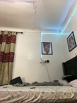 Daavikolovivi online show from November 2025 01:59:02 AM