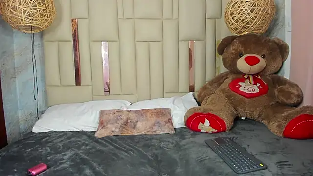 Dixiebelle online show from February 2026 02:33:01 AM