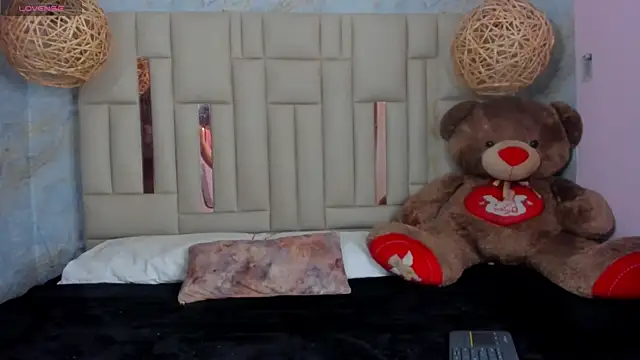 Dixiebelle online show from March 2026 03:26:01 AM