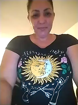 Lunita86 online show from April 2026 03:13:01 AM