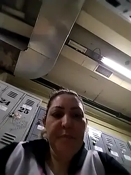 Snapshot of Lunita86 chatting on December 2025 03:24:01 PM Lunita86 online show from December 2025 03:24:01 PM