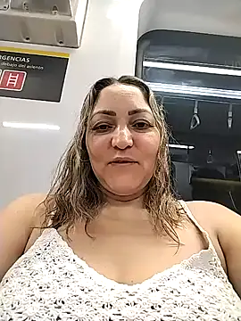 Snapshot of Lunita86 chatting on January 2026 01:23:02 AM Lunita86 online show from January 2026 01:23:02 AM