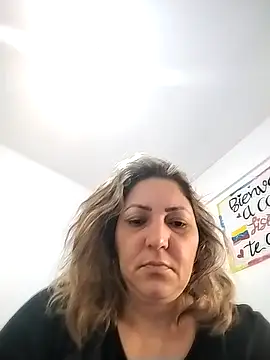 Snapshot of Lunita86 chatting on December 2025 02:08:02 PM Lunita86 online show from December 2025 02:08:02 PM