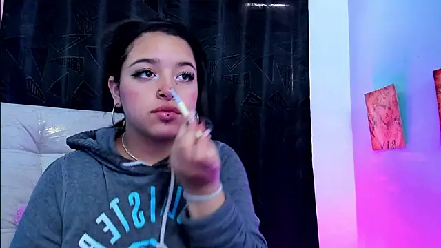 queen salomme online show from November 2025 08:42:02 PM