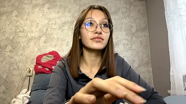 SetsukoBuddemeyer online show from September 2025 09:04:01 AM
