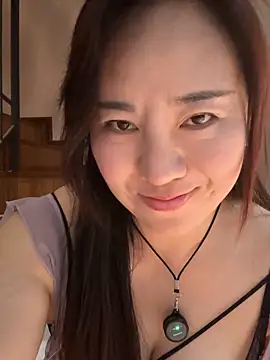 Kayla-love online show from April 2026 03:27:01 PM