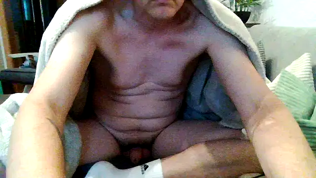 Snapshot of pup_benji chatting on May 2026 04:27:01 AM pup benji online show from May 2026 04:27:01 AM