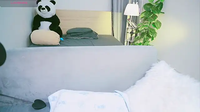 Cherry-26 online show from October 2025 09:18:02 AM