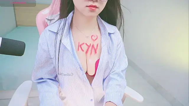 Cherry-26 online show from December 2025 08:09:02 AM