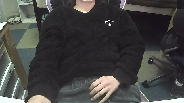 suzullll online show from January 2026 07:10:02 PM