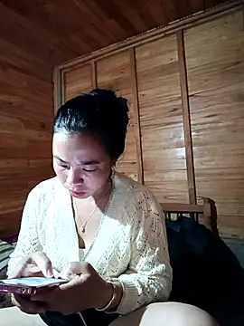 Snapshot of tulipsexy chatting on October 2025 04:58:02 AM tulipsexy online show from October 2025 04:58:02 AM