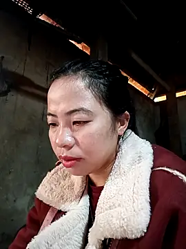 Snapshot of tulipsexy chatting on December 2025 01:27:01 AM tulipsexy online show from December 2025 01:27:01 AM