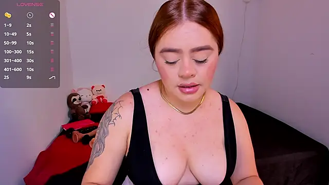 isabella arias2 online show from March 2026 04:41:02 PM