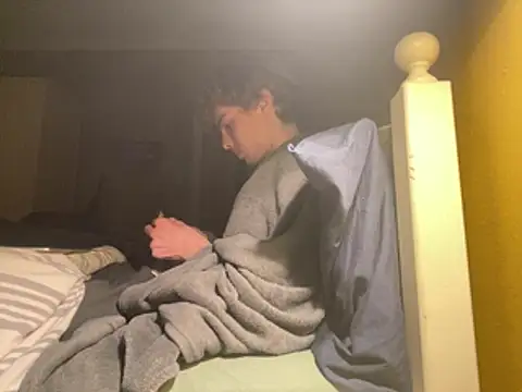 Snapshot of Randy9222 chatting on February 2026 09:06:02 PM Randy9222 online show from February 2026 09:06:02 PM