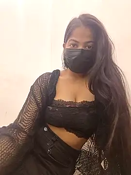 Snapshot of Rihana_01 chatting on October 2025 06:40:02 AM Rihana 01 online show from October 2025 06:40:02 AM