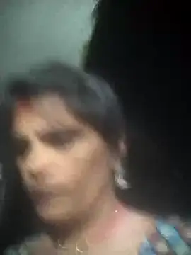 Snapshot of Hott_cutgirl chatting on October 2025 03:49:02 PM Hott cutgirl online show from October 2025 03:49:02 PM