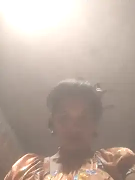 Snapshot of Hott_cutgirl chatting on November 2025 02:32:01 PM Hott cutgirl online show from November 2025 02:32:01 PM