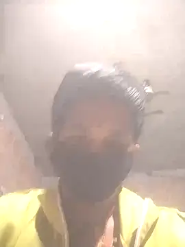 Snapshot of Hott_cutgirl chatting on November 2025 03:59:01 PM Hott cutgirl online show from November 2025 03:59:01 PM