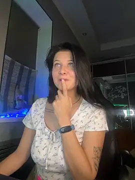 cutie modest  online show from October 2025 07:16:01 PM