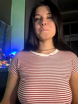 cutie modest  online show from October 2025 07:46:01 PM