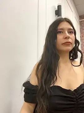 Valerie Ohara online show from October 2025 04:24:02 AM