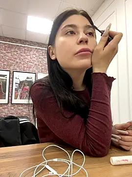 Valerie Ohara online show from September 2025 11:27:01 AM