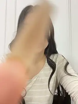 Valerie Ohara online show from September 2025 03:35:01 AM