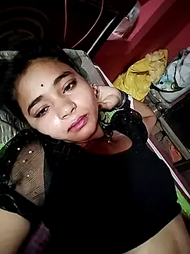 Snapshot of R_Roshni chatting on October 2025 12:01:02 AM R Roshni online show from October 2025 12:01:02 AM