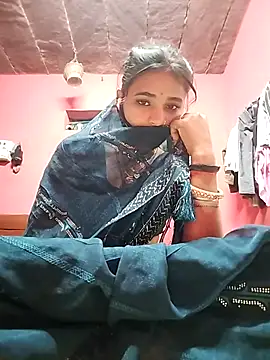 Snapshot of R_Roshni chatting on September 2025 04:23:02 PM R Roshni online show from September 2025 04:23:02 PM